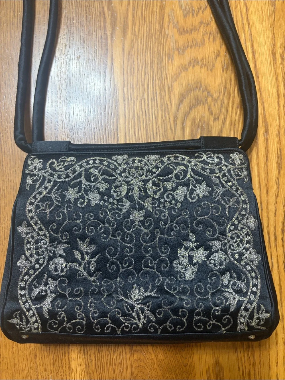 Michelle hatch New York black satin canopy embroidered handbag purse
